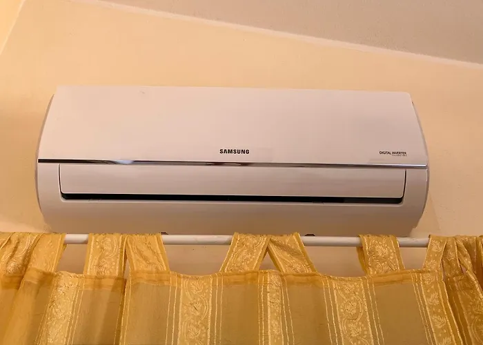 Attico Stefania * 维拉西米乌斯